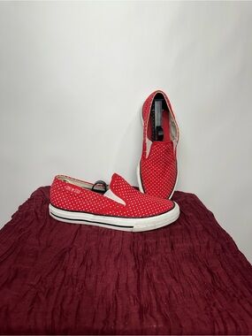 Converse One Star Women’s 8.5 Red White Polka Dot Slip On Sneakers Shoes